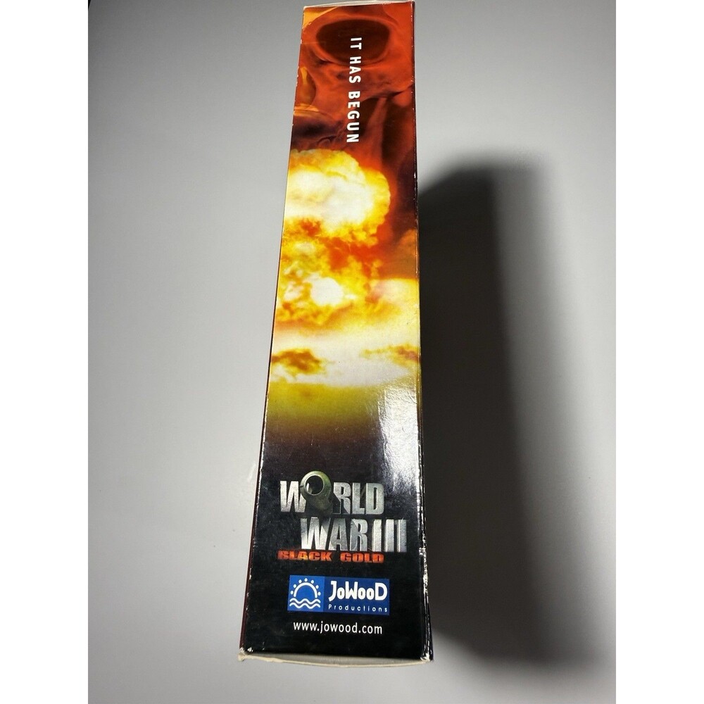 World War III : Black Gold Big Box PC Complete CIB JoWooD Windows 2001 - Picture 8 of 11